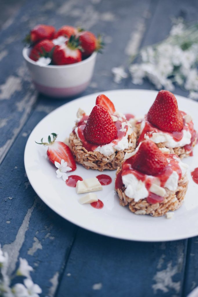 Kleine Erdbeer Crossie Törtchen ohne backen selbermachen